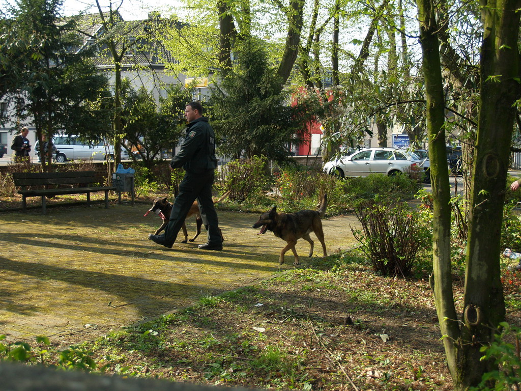 Messerstecherei Koeln Duennwald Berlinerstr P47.JPG